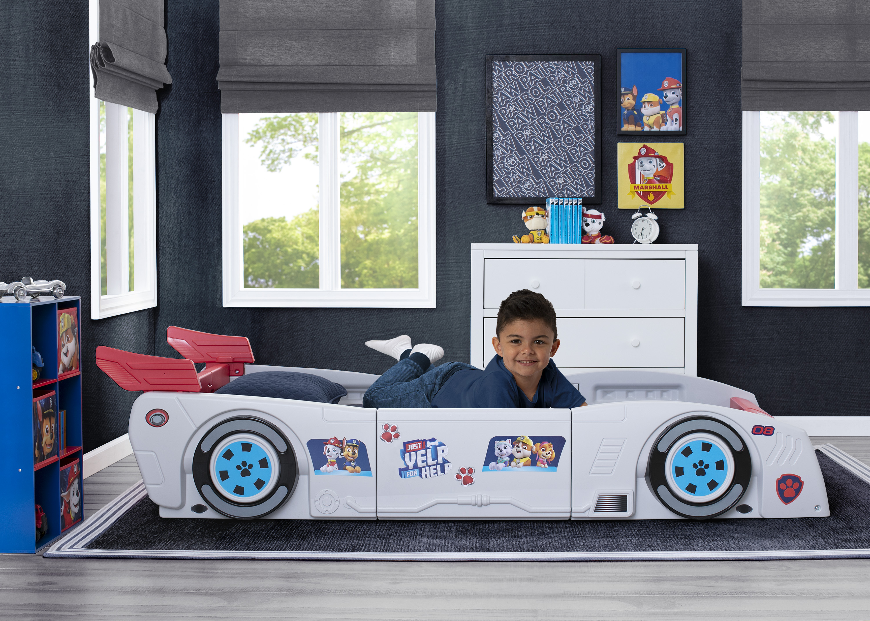 Car bed online for children