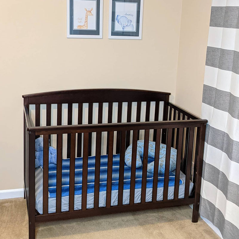 Hanover 6in1 Convertible Baby Crib Delta Children