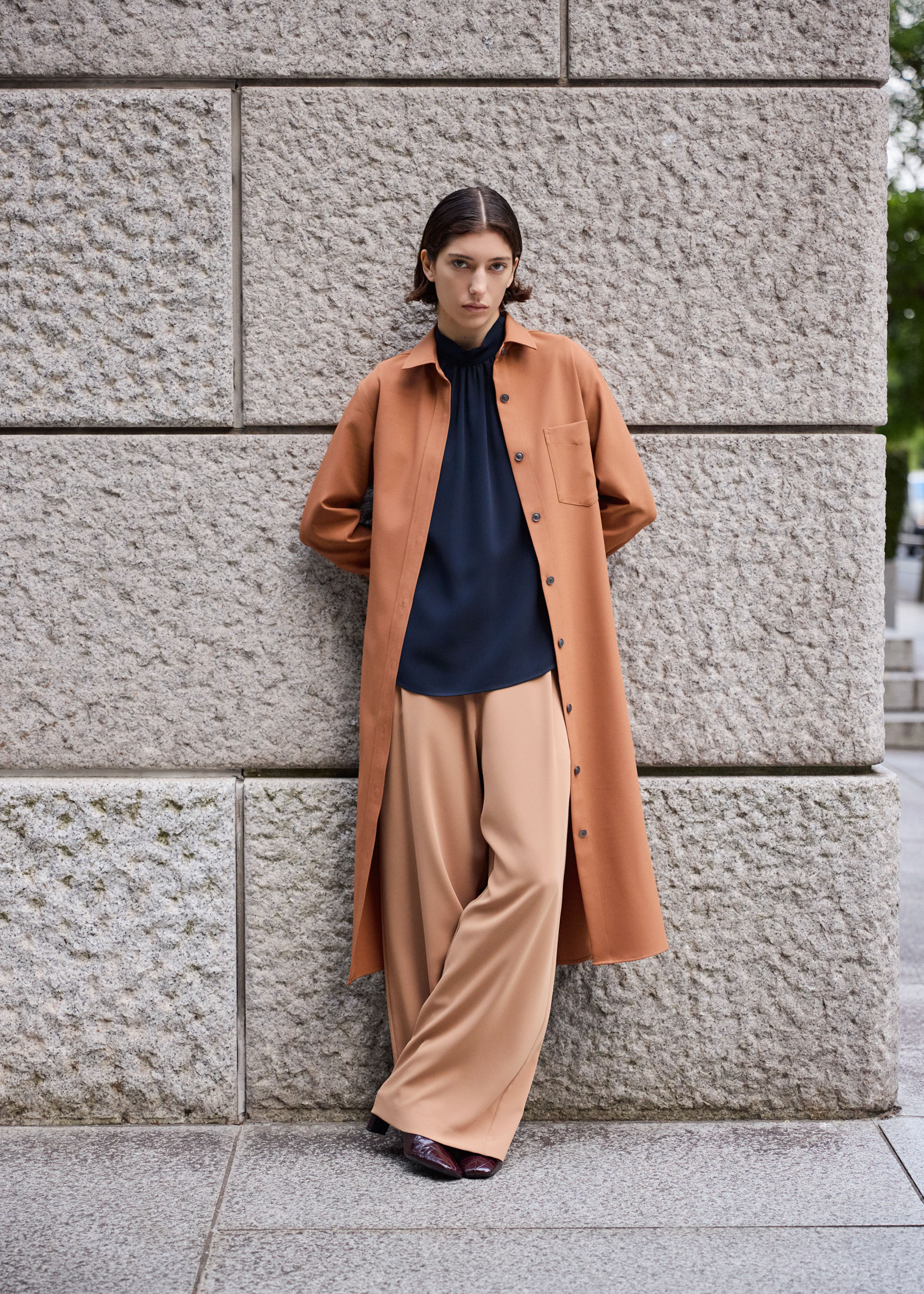 サイドタックワイドパンツ - SOÉJU online store｜上質な大人の女性の